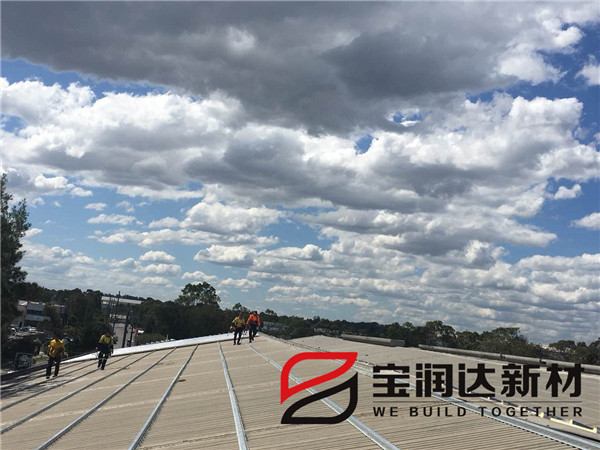 寶潤達(dá)聚氨酯屋面板