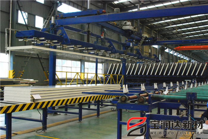 寶潤達(dá)聚氨酯生產(chǎn)車間實(shí)拍