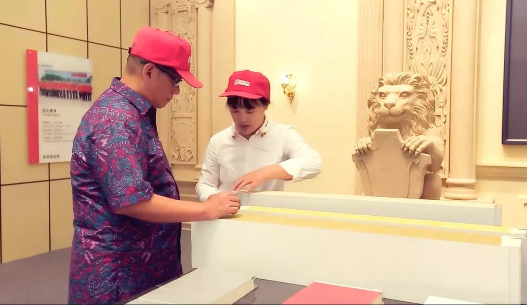 印尼客戶來訪寶潤(rùn)達(dá)洽談聚氨酯冷庫板合作