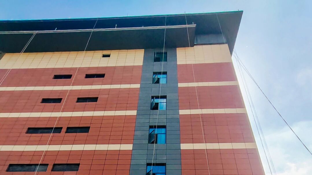 寶潤(rùn)達(dá)外墻板